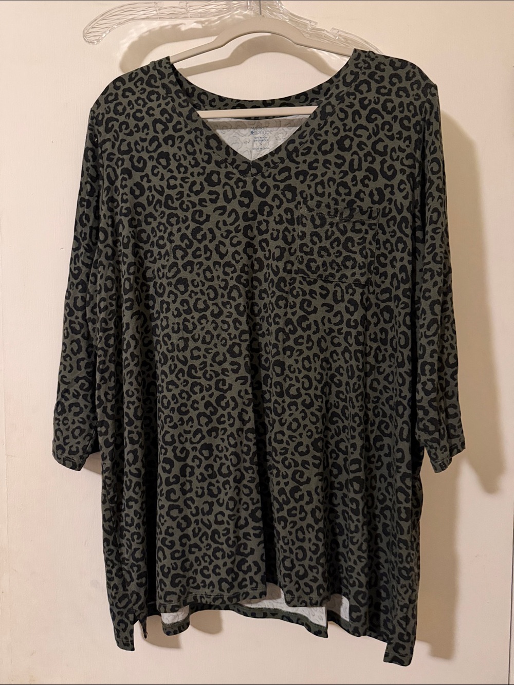Market & Spruce Olive Green and Black Leopard V-Neck Long Sleeve Top
